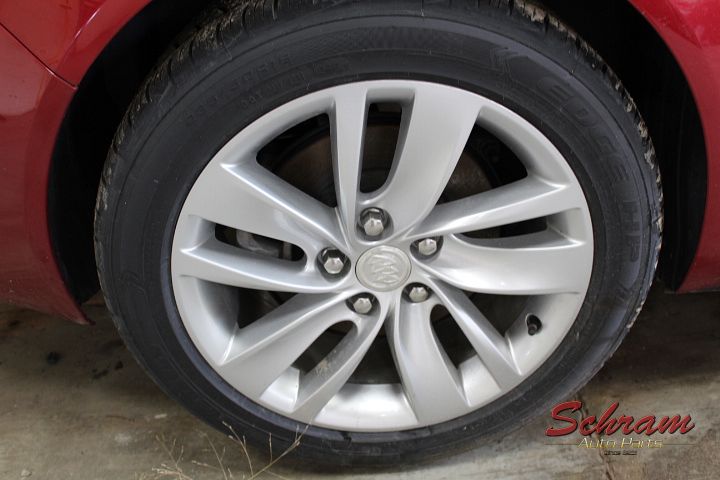 2014 REGAL Wheel 5 split spoke (opt PXR)